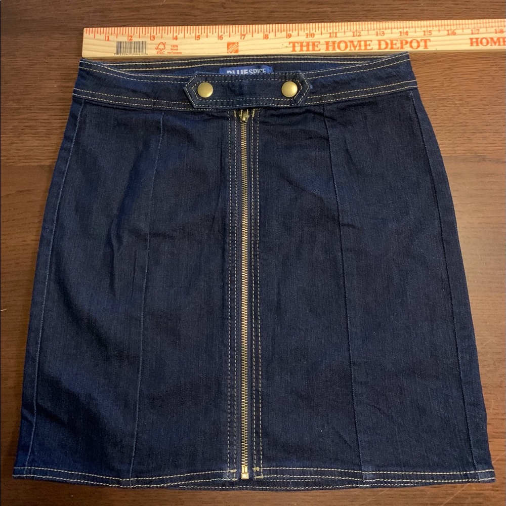 Jean skirt size 3  with discount shipping!